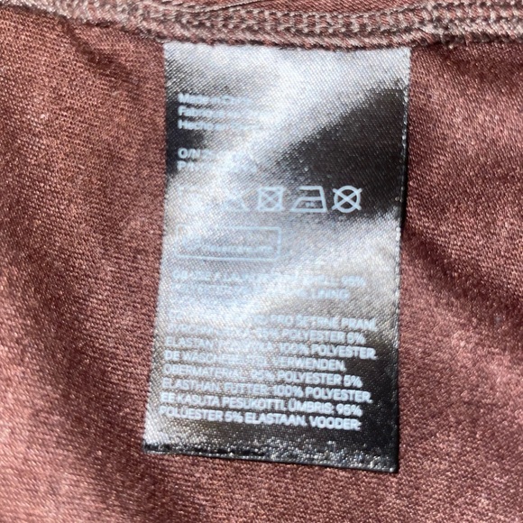 COPY - Y2K brown and beige mesh mini skirt ! 🤩🤎🖤🤎✨ (new without tags!) - Picture 5 of 10